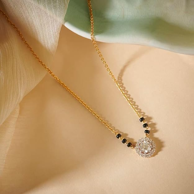 Short Mangalsutra Design : इस करवाचौथ कांजीवरम साड़ी के साथ ट्राई करे ये शार्ट मंगलसूत्र, आपको देंगे ट्रेंडी लुक