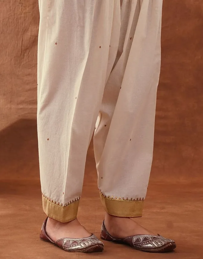 Trendy Salwar Design : सलवार के ये ट्रेंडी डिज़ाइन आपके कुर्ती को देंगे मॉडर्न लुक, देखे डिज़ाइन