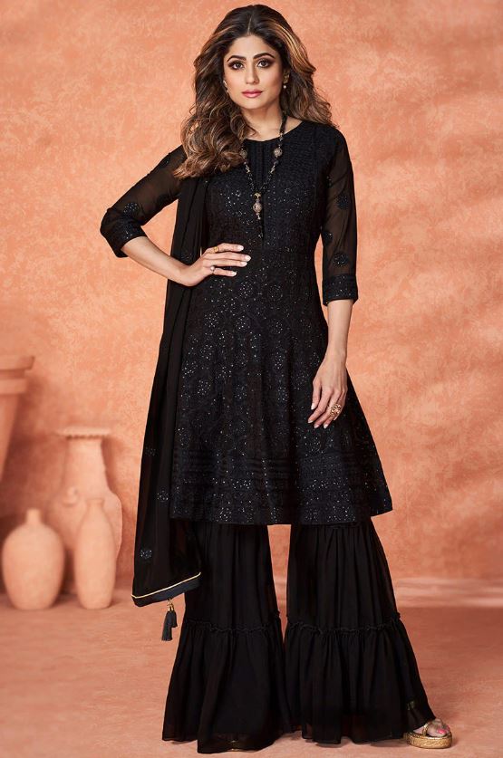 Sharara Suit Design : ईद के दिन पहनने के लिए बेस्ट है ये शरारा सूट, देखे डिज़ाइन