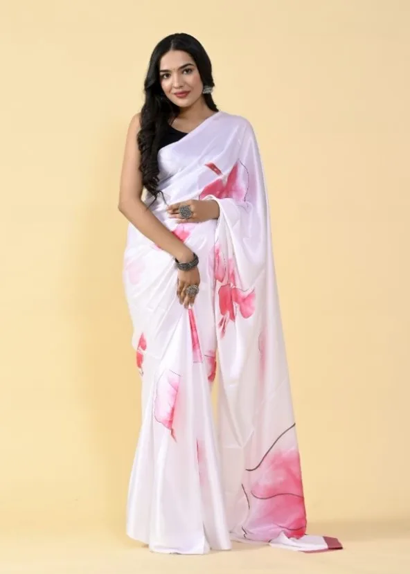 Saree Collection : महाशिवरात्रि पर पहनें इन खास रंगों की साड़ियां, प्रसन्न होंगे महादेव