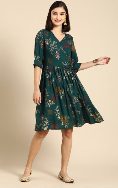 Short Kurti : शॉर्ट कुर्ती के 5 बेहतरीन डिज़ाइन, आपको देंगे मॉडर्न लुक