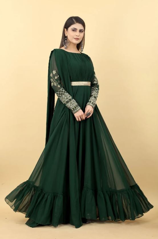 Party Wear Gown : पार्टियों में पहनने के लिए बेस्ट और लेटेस्ट डिजाइन के गाउन