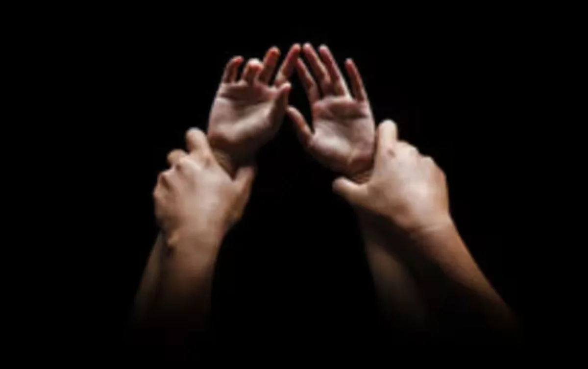 Jharkhand Police hands over Rs 10 lakh compensation to victim's husband