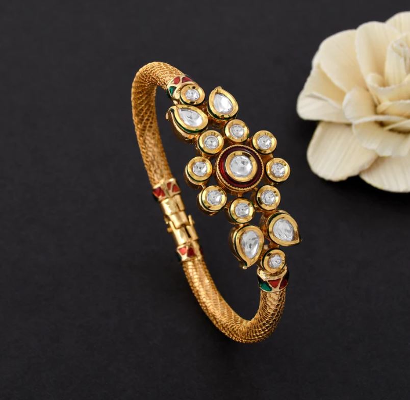 Bracelet Designs : कंगन के 3 ट्रेंडी डिज़ाइन आपको देंगे क्लासी लूक