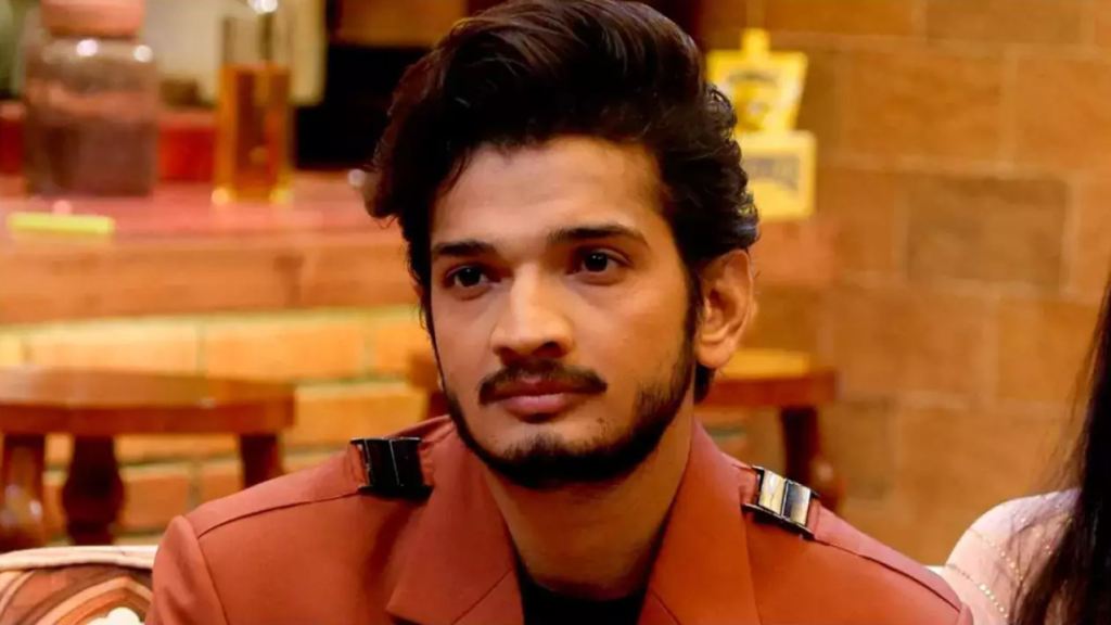 हुक्का बार में छापेमारी के दौरान मुनव्वर फारुकी को पुलिस ने हिरासत में लिया, पूछताक्ष के बाद छोड़ा