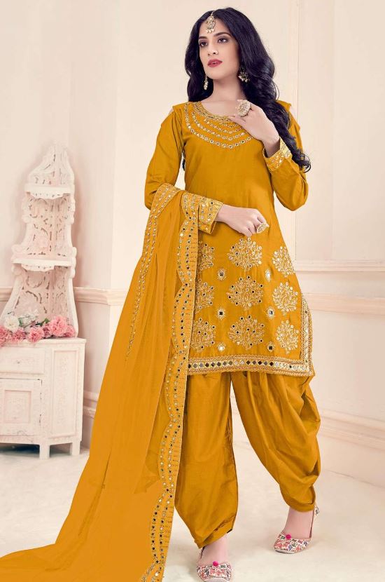 Patiala Suit : गर्मियों मे पटियाला सूट करे ट्राई, ये सूट देंगे मॉडर्न लूक
