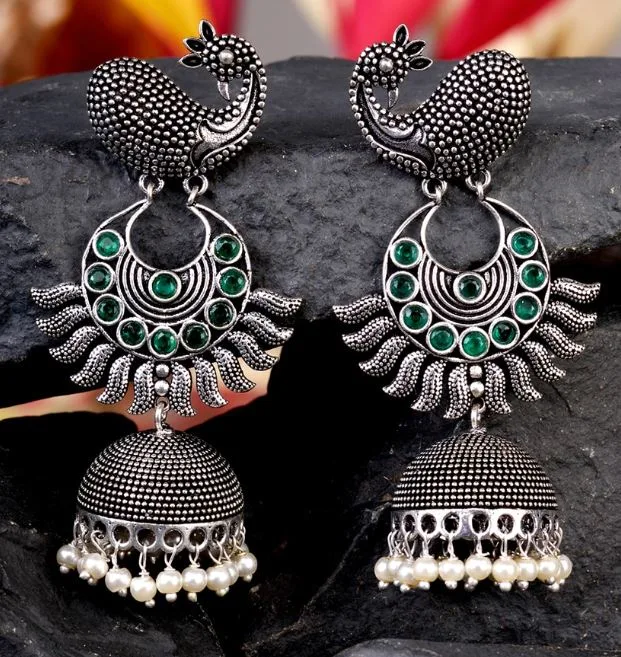 Jhumka Collection : आपके हर आउटफिट के साथ मैच करेंगे ये झुमका, देखे कलेक्शन