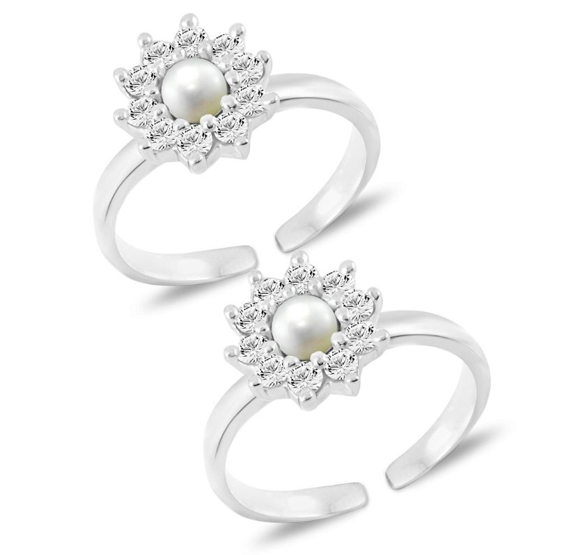 Toe Ring Design : पैरों की उँगलियों मे पहने ये ट्रेंडी टो रिंग्स, देखे 3 बेहतरीन डिज़ाइन