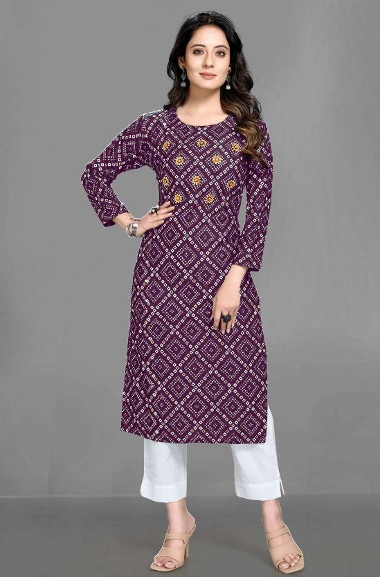 Straight Kurti : स्ट्रेट कुर्ती के ये डिज़ाइन सॉफ्ट और स्मूथ के साथ है क्लासी, देखे डिज़ाइन