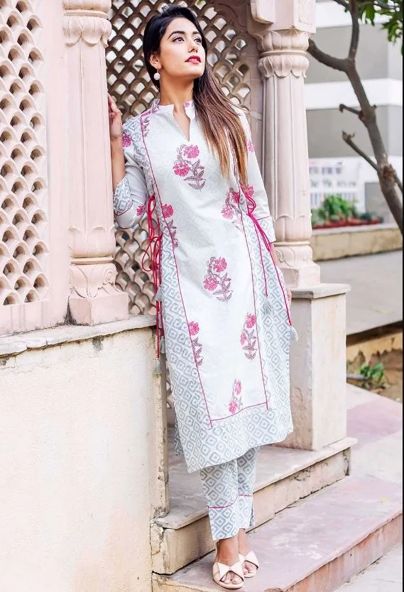 Kurta Pant Design : फ़ैन्सी और मॉडर्न लूक देंगे ये ट्रेंडी कुर्ता पैंट, देखे डिज़ाइन