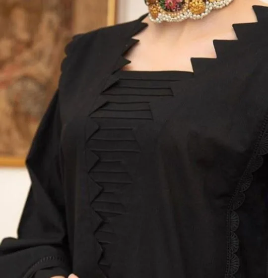 Neckline Design : कुर्तियों की नेकलाइन के ये लेटेस्ट डिजाइन गर्मियों में पहनने के लिए बेस्ट हैं
