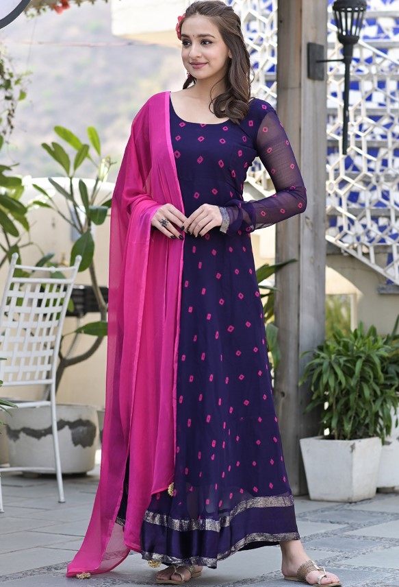 Long Kurti : पूजा से लेकर पार्टी फ़ंक्शन मे पहने ये लॉन्ग कुर्ती, दिखेंगी क्लासी