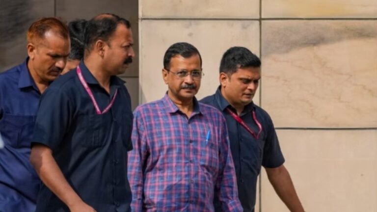 CM Kejriwal पहुंचे सुप्रीम कोर्ट, AAP मंत्री बोले- सुप्रीम कोर्ट से मिलेगा न्याय
