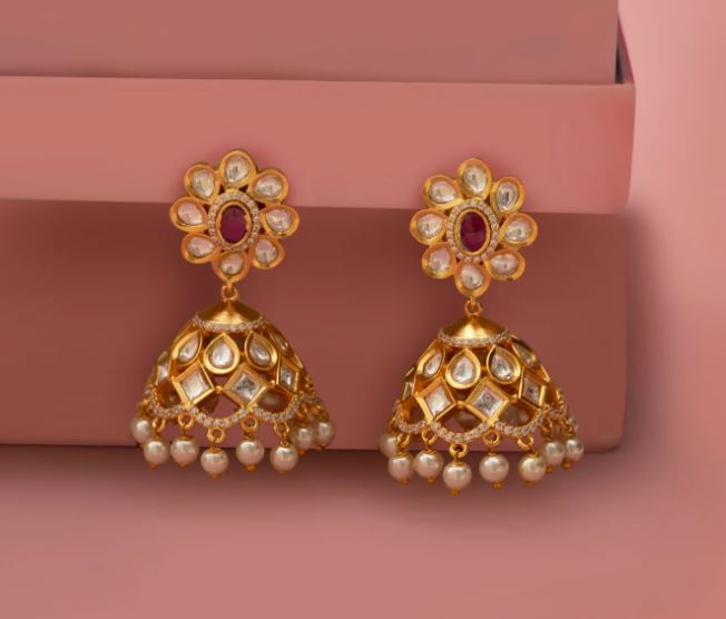 Fancy Earrings : लहंगे के साथ पहने ये फैंसी इयररिंग, आपको देंगे परफेक्ट लुक