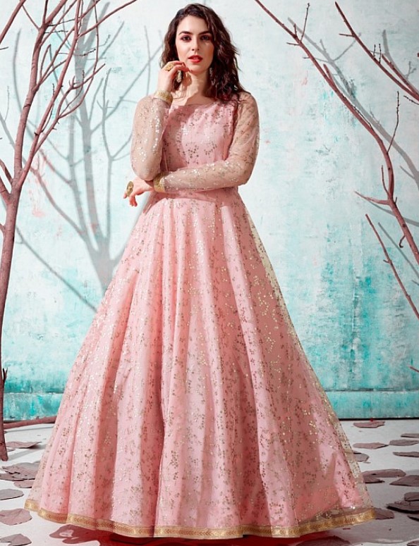 Gown Collection : 3 बेहतरीन पार्टी वियर गाउन जो आपकी खूबसूरती निखार देंगी