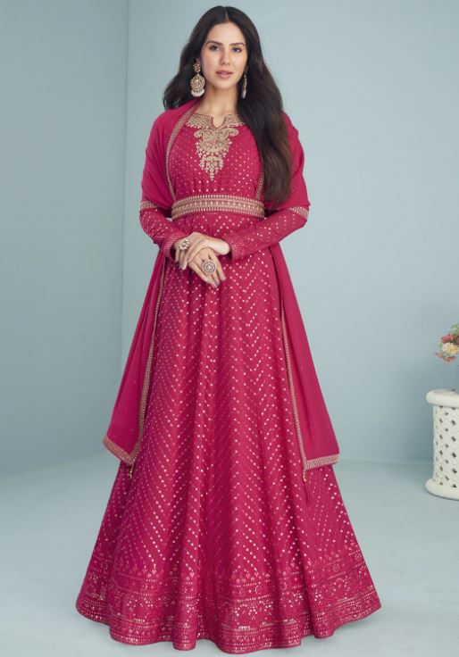 Anarkali Kurti : अनारकली डिजाइन कुर्ती शादी पार्टी में पहने, देंगे मॉडर्न लुक