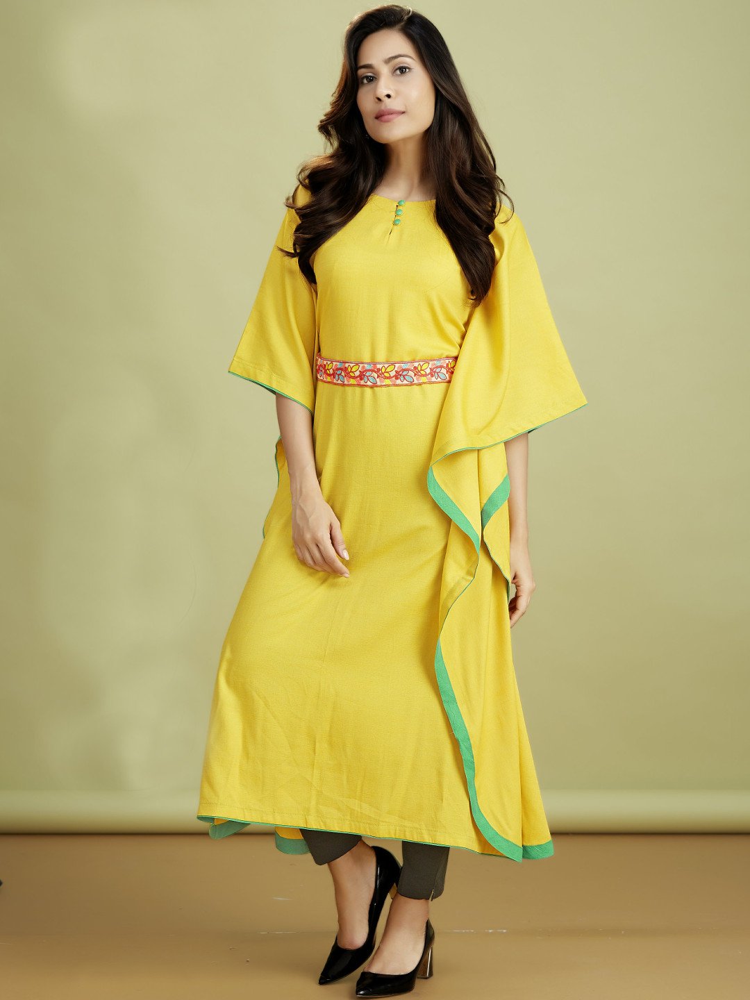 Kaftan Kurti Design : कुर्तियों के काफ्तान डिजाइन आपको देंगे कम्प्लीट कम्फर्ट और परफेक्ट लुक
