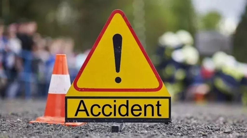 तेज रफ्तार बनी मौत का कारण, ट्रैक्टर पलटने से पांच लोगों की मौत, 2 घायल