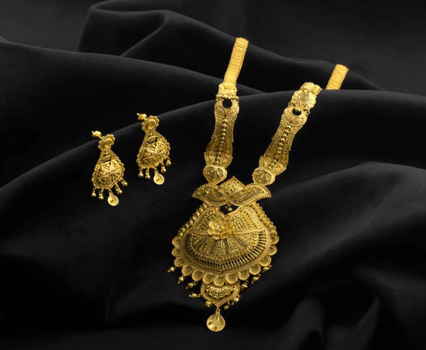 Gold Necklace Set :गोल्ड नेकलेस के ये डिजाइन देश-विदेश में काफी लोकप्रिय हैं