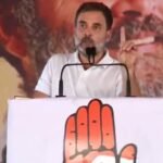 राहुल गांधी पीएम मोदी पर हमला बोलते कहा - मैं राजा नहीं हूं, प्रधानमंत्री मोदी राजा हैं।