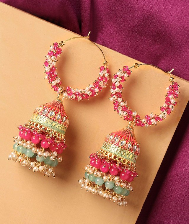 Earring Design : कानों के पहनने के लिए झुमकों का शानदार डिजाइन, देखे कलेक्शन