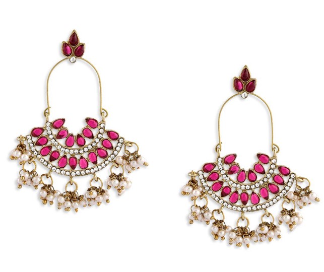 Earring Design : कानों के पहनने के लिए झुमकों का शानदार डिजाइन, देखे कलेक्शन