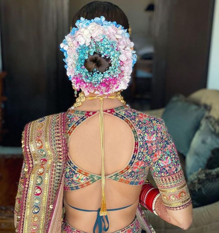 Top Trendy Blouse Design : फंक्शन में दिखना है सबसे खूबसूरत तो ट्राई करें ये एलिगेंट ब्लाउज़ डिज़ाइन