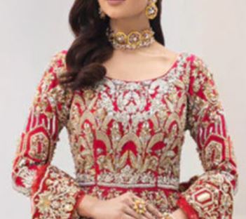Silk Saree Blouse Designs : हर मौसम में चलन में रहने वाले टॉप 4 सिल्क साड़ी ब्लाउज़ डिज़ाइन, देखे डिज़ाइन