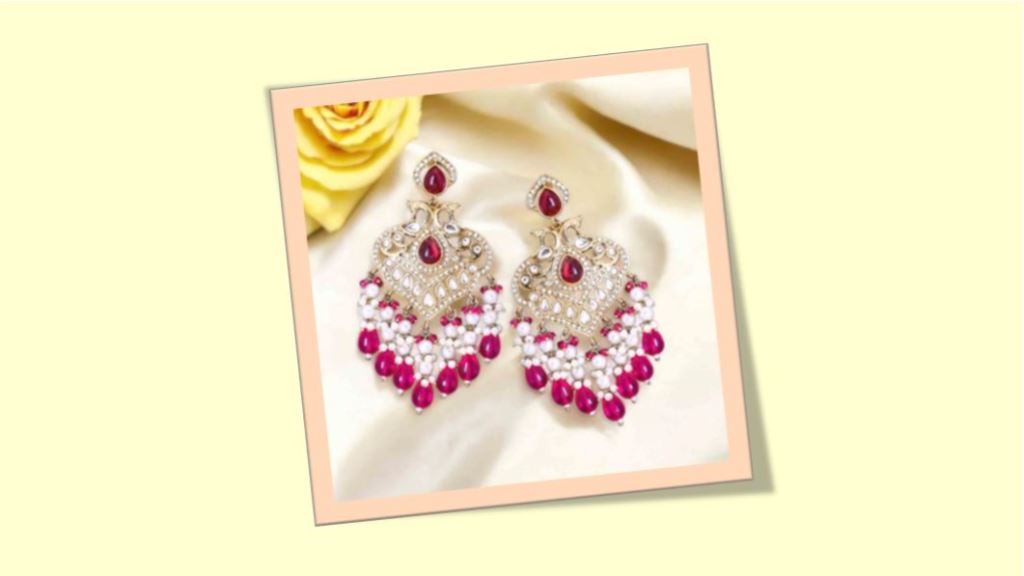 Earrings के ये लेटेस्ट और ट्रेंडी डिज़ाइन आपको क्लासी लुक देंगे