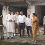Municipal Corporation Singrauli Commissioner Savita Pradhan inspects ward 41
