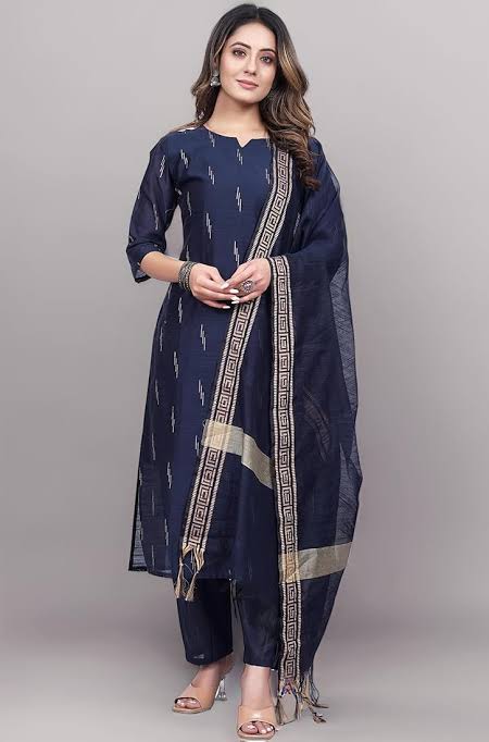 Latest Kurta Pant Design: रोज़ाना पहनने के लिए आरामदायक और स्टाइलिश सेट्स, देखे डिजाइन
