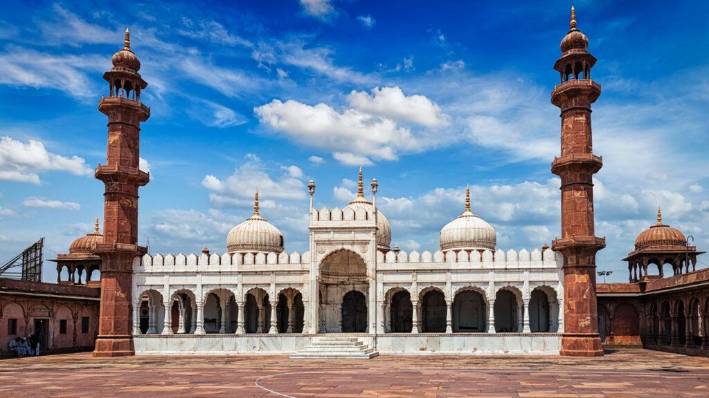 Tourist Place in MP: 3 best places to visit in Madhya Pradesh, know the best tourist spots