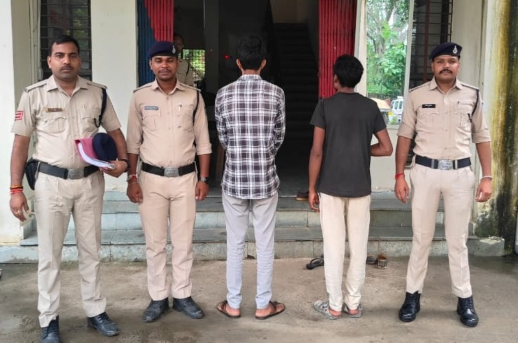 सरई थाना क्षेत्र में अंधीहत्या का खुलासा, चार आरोपी गिरफ्तार