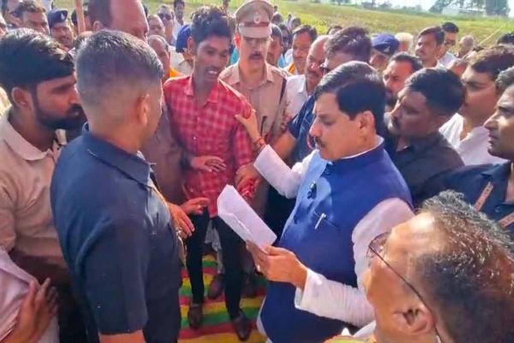 मुख्यमंत्री डॉ. यादव ने ऑन द स्पॉट लिया फैसला, पुलिस को दिये कार्रवाई के निर्देश