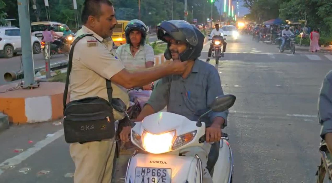 Singrauli Police, Traffic Rules, 15 Day Campaign, Road Safety, Fines, Traffic Rule Violation