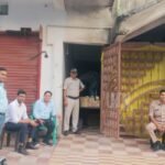 Singrauli news, firecrackers without license, SDM Singrauli, firecracker shop sealed, Singrauli administration action