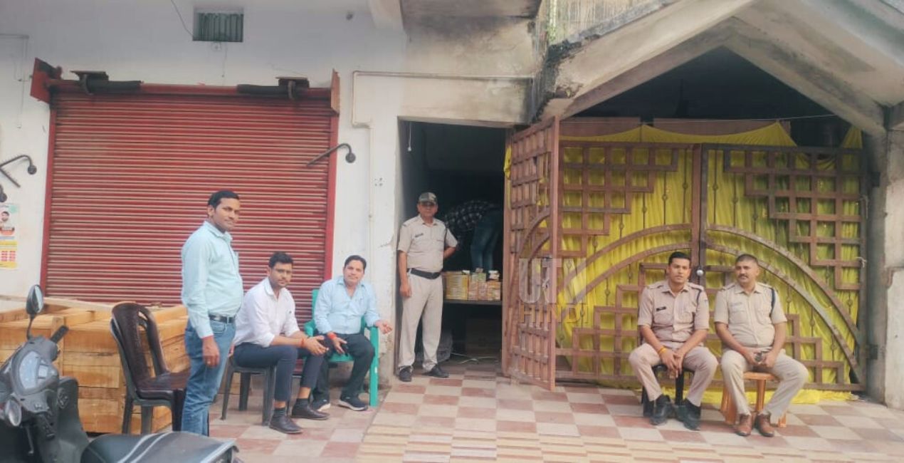 Singrauli news, firecrackers without license, SDM Singrauli, firecracker shop sealed, Singrauli administration action