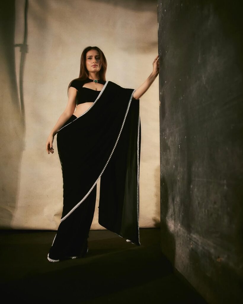 Fatima Sana Shaikh Velvet Saree Look