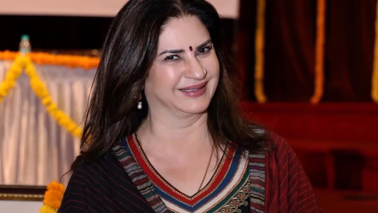 Bigg boss-19 Kunickaa Sadanand Total Earnings