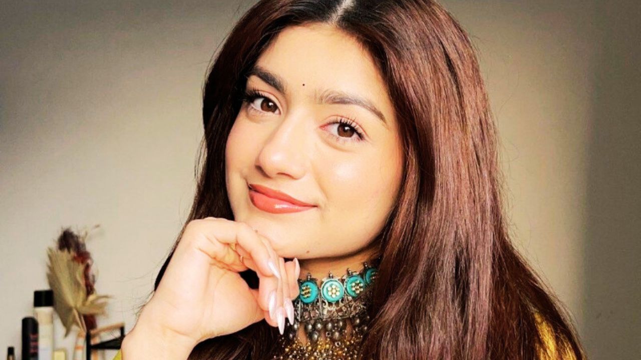 Amulya Ratan was subjected to trolling after a video showing her "zero civic sense" went viral.