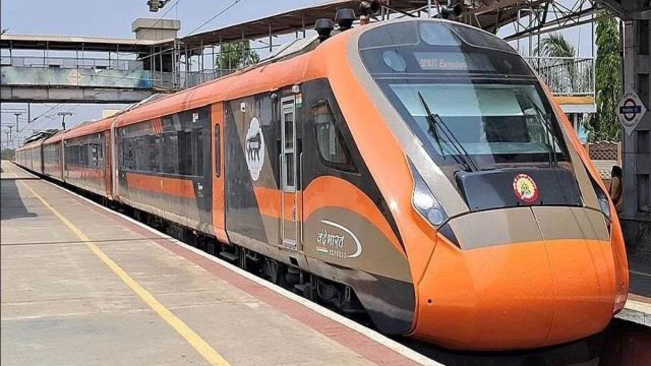 भारत की पहली वंदे भारत स्लीपर लॉन्च, हवाई जहाज जैसा कम्फर्ट,180 kmph स्पीड!