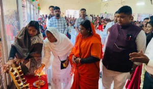 “रवीन्द्र दर्पण” कार्यक्रम में छात्र-छात्राओं ने दिखाई बहुआयामी प्रतिभा