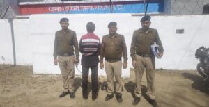 सीधी पुजारी हत्याकांड : मुख्य आरोपी कामता प्रसाद गिरफ्तार,दुकान सील