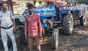 खनिज विभाग की टीम ने  अवैध बोल्डर परिवहन करते वाहन को पकड़ा, वाहन जब्त