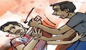 खुटार पुलिस की नाकामी! बेखौफ़ बदमाशों ने चाकू से हमला कर तीन लोगो को किया घायल।