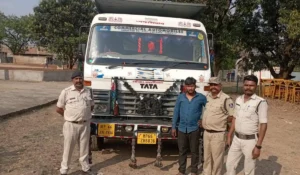 अवैध गिट्टी परिवहन पर खनिज विभाग की कार्रवाई, वाहन जब्त