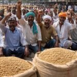 खरगोन में चने के गिरते दाम पर किसानों का गुस्सा, मंडी में हंगामा,