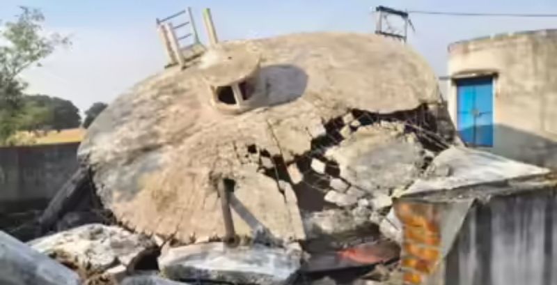 मऊगंज में जल जीवन मिशन की बड़ी लापरवाही, टेस्टिंग के दौरान गिरी पानी की टंकी