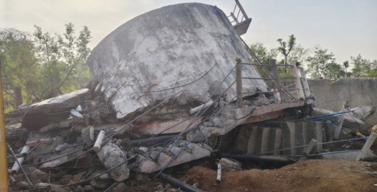 मऊगंज में जल जीवन मिशन की बड़ी लापरवाही, टेस्टिंग के दौरान गिरी पानी की टंकी