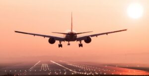 West Asia Crisis : तनाव के बीच भारत की उड़ानें जारी, 50 फ्लाइट ऑपरेट करने की तैयारी